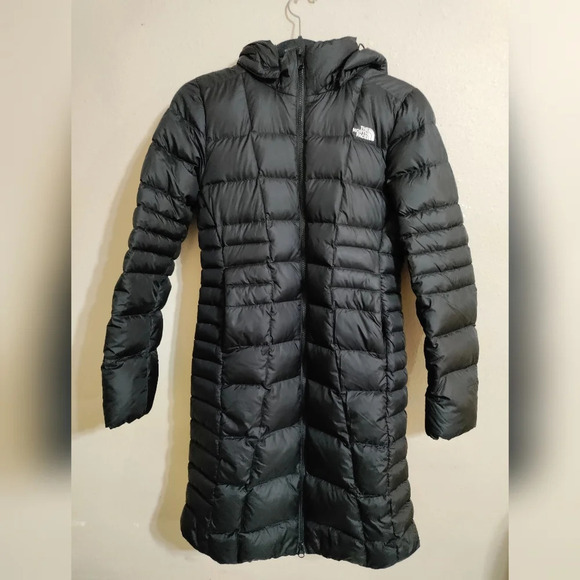 The North Face Jackets & Blazers - The North Face Black Puffer Size Small